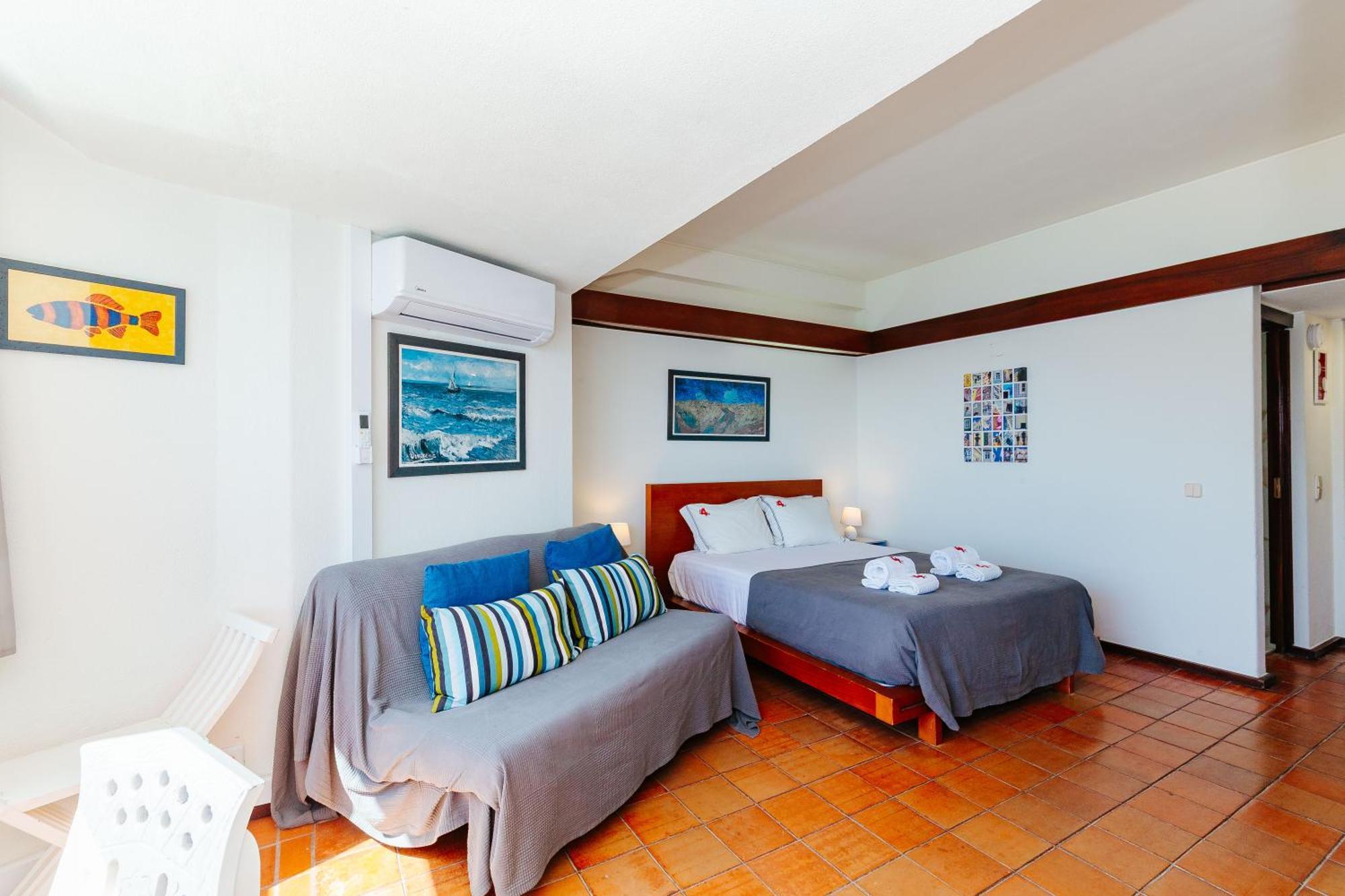Rent4Rest - Sesimbra Ocean View Studio Экстерьер фото